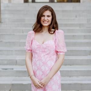 Meet your Posher, Sofia